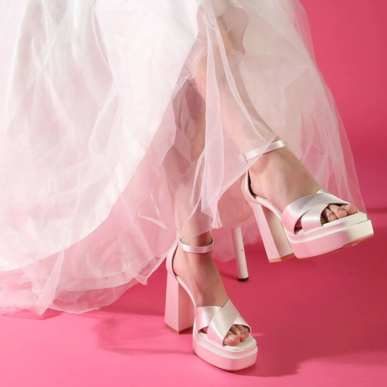 bonny_cross_heeled_sandals_0.webp Women BUFFALO Bridal Shoes^Bonny Cross Heeled Sandals