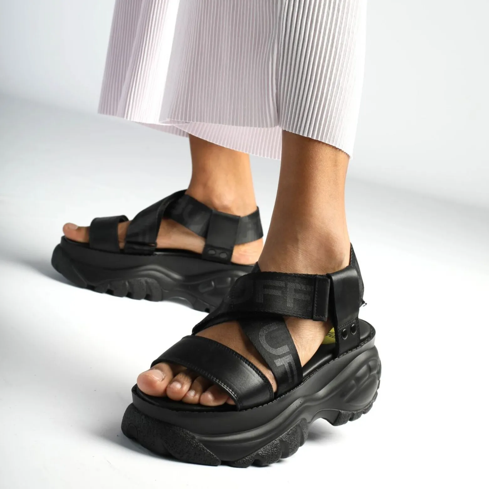 classic_snd_sneakers_low_0.webp Women BUFFALO Classics^Classic Snd Sneakers Low