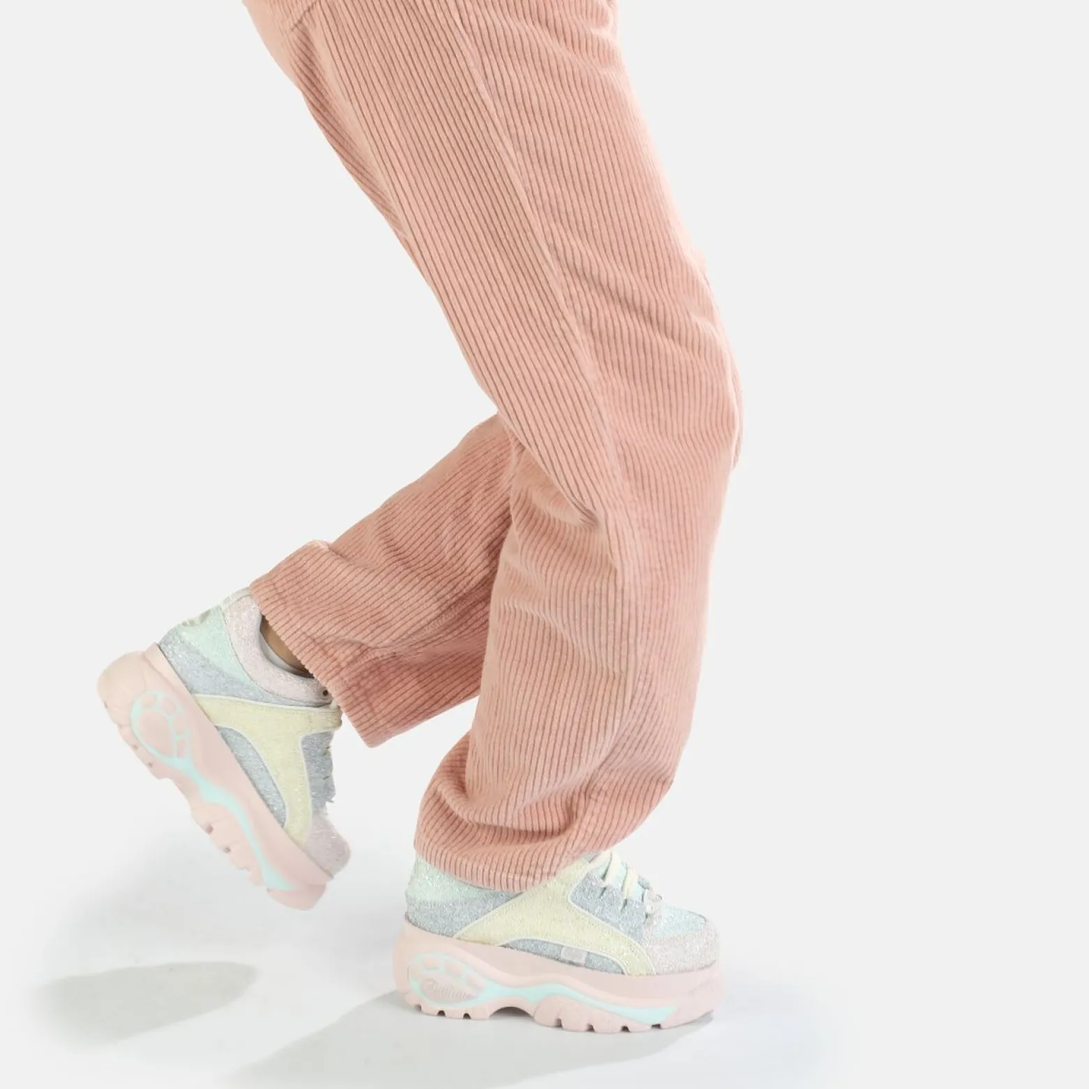 classic_sneaker_low_vegan_glitter_0.webp Women BUFFALO Vegan Shoes^Classic Sneaker Low Vegan Glitter
