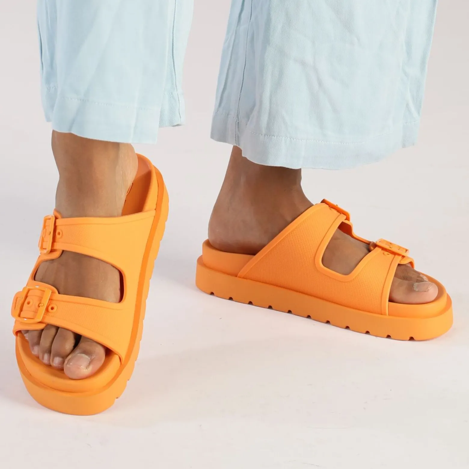 eve_sol_platform_slide_vegan_0-2.webp Women BUFFALO Vegan Shoes^Eve Sol Platform Slide Vegan