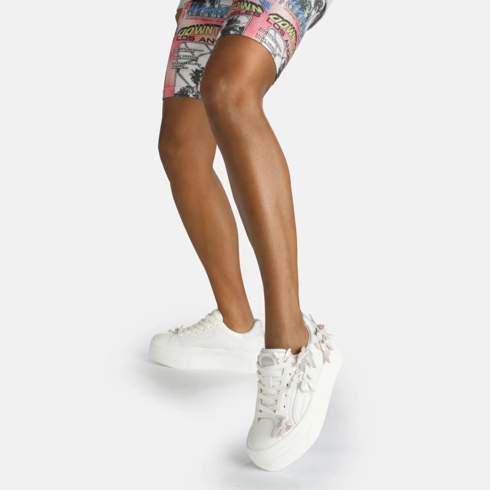 paired_butterflies_sneaker_low_vegan_1.webp Women BUFFALO Bridal Shoes^Paired Butterflies Sneaker Low Vegan